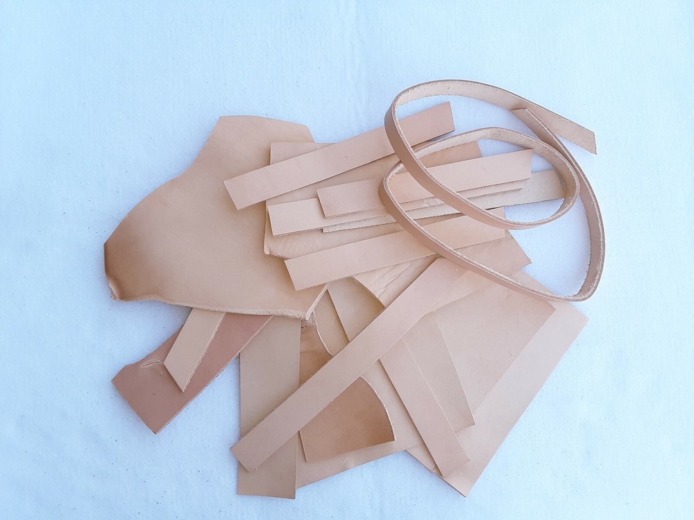 2 Pounds Veg Tan Tooling Leather - Assorted Pieces