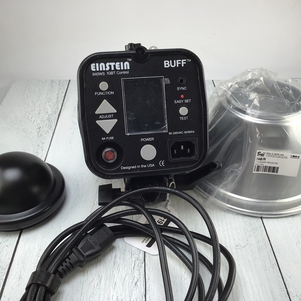 Paul C Buff Einstein 640 Flash Used Good
