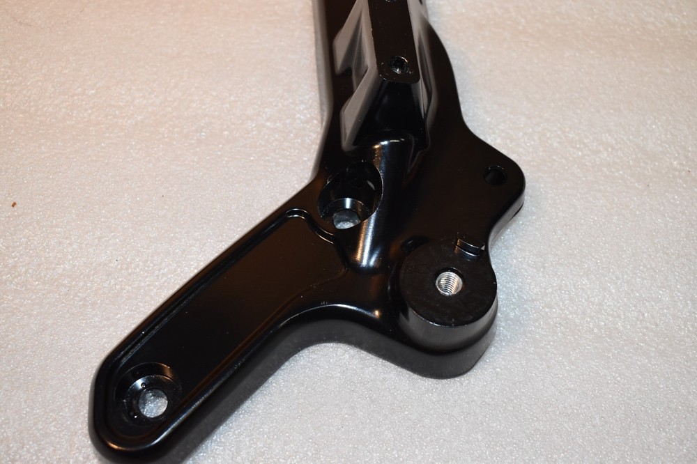 Harley Davidson Exhaust Bracket 65500108
