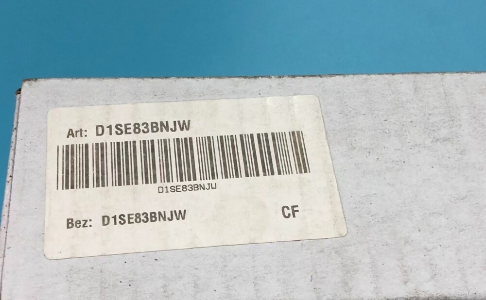 1PC New Parker Hydraulic Valve D1SE83BNJW DHL Expedited Shipping
