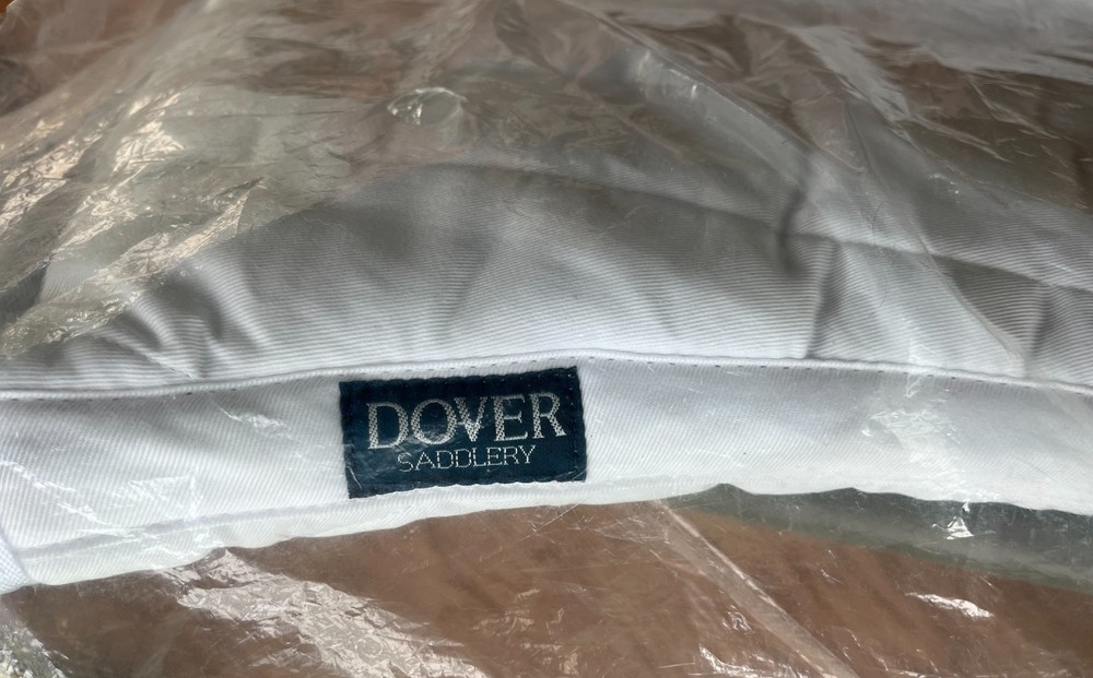 White Dover saddlery AP saddle pad never used