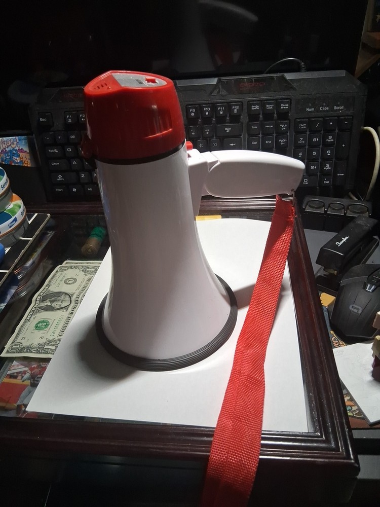 Megaphone