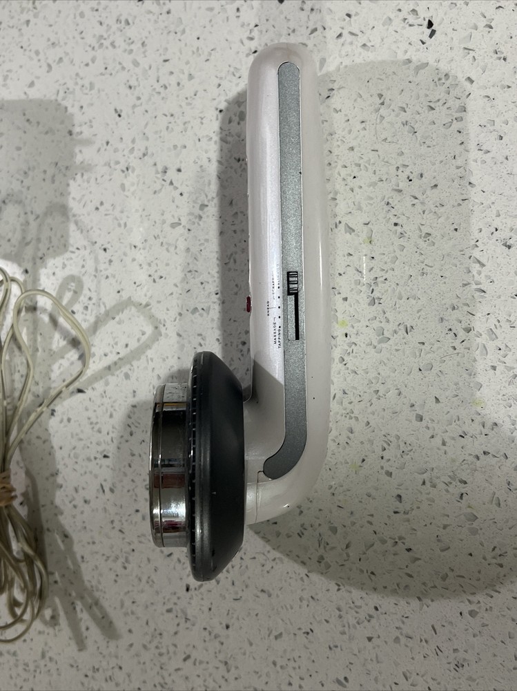 Inferated handheld utrasonic microcurrent machine