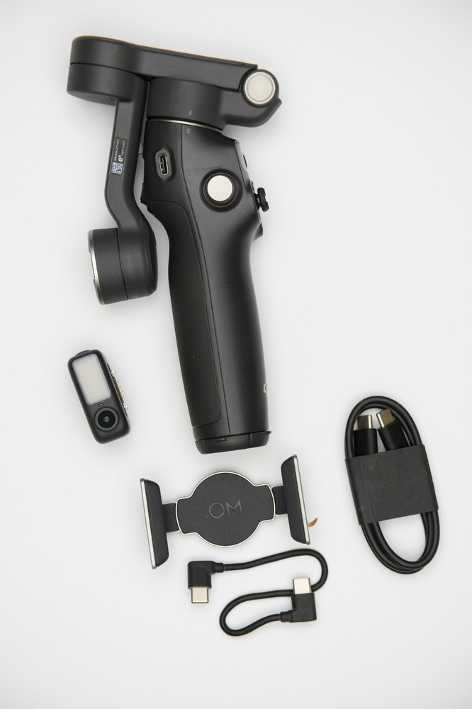 DJI Osmo Mobile 7P Gimbal Stabilizer 3-Axis Foldable Smartphone Android iPhone