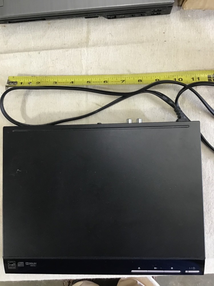 Sony DVPSR510H DVD Player w/remote