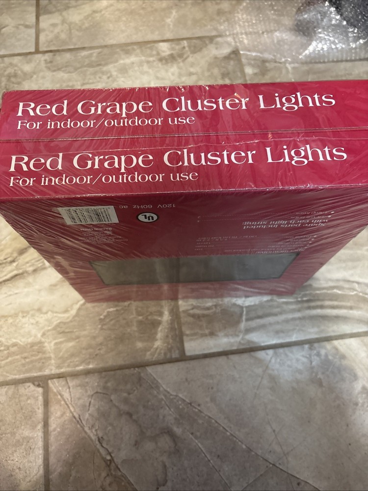 Red Grape Cluster Lights 2 Sets - 6 Cluster String - 100 Lights Per String