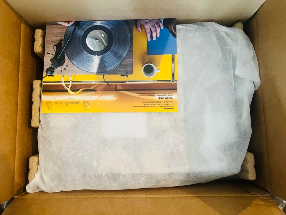 Pro-Ject Debut EVO 2 Hi-fi Turntable - Satin Black Open Box