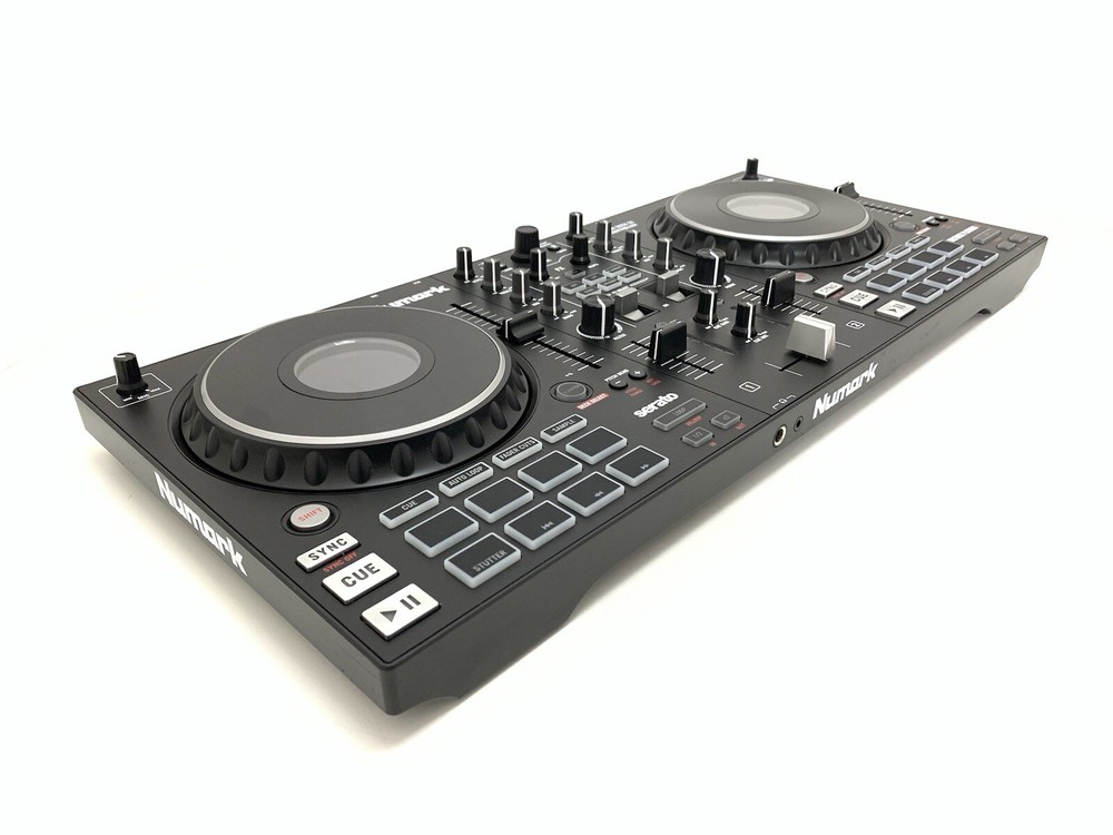 Numark Mixtrack Platinum FX 4 Deck DJ Controller Serato USB Mixer Work Good Look