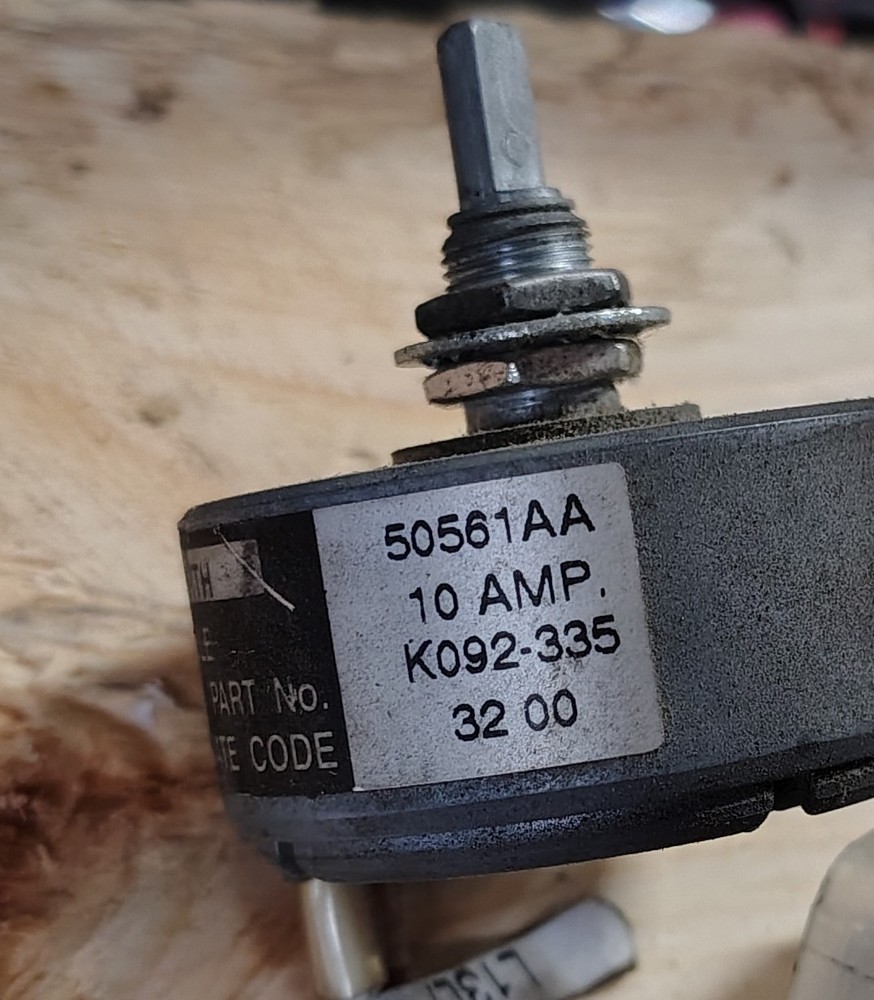 KENWORTH K092-335 CONTROL-PANEL LIGHT TAG# 52922