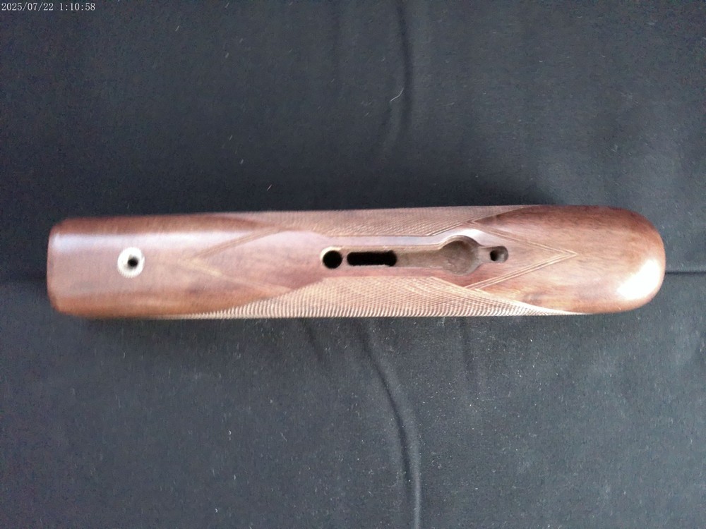 Miroku 3800 shotgun forend