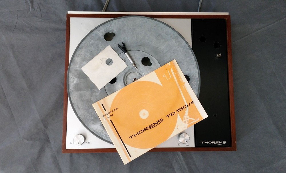 Thorens TD 150 MK II Turntable (Works)
