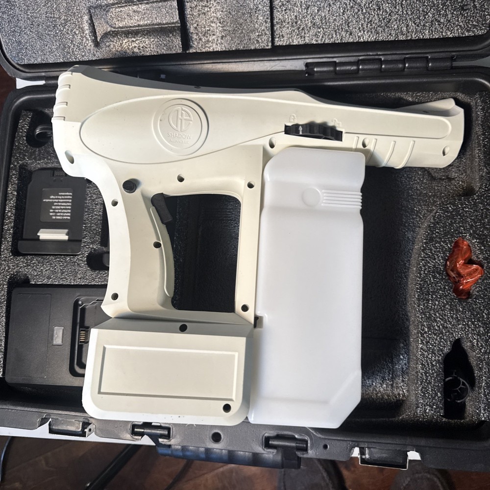 Electrostatic Sprayer Used To Sanitize Objects. NEW