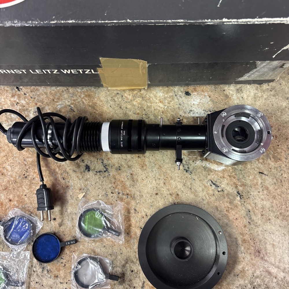 Ernst Leitz Wetzlar External Microscope Illuminator & Case No 2043
