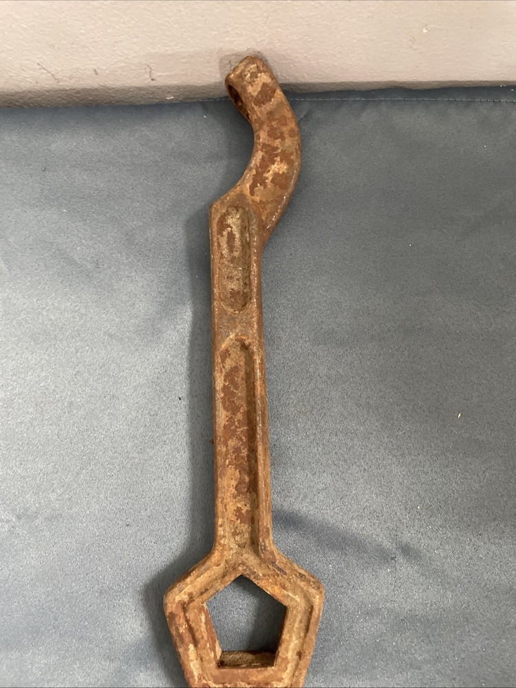 Vintage Fire Hydrant Wrench - Kennedy Valve Co