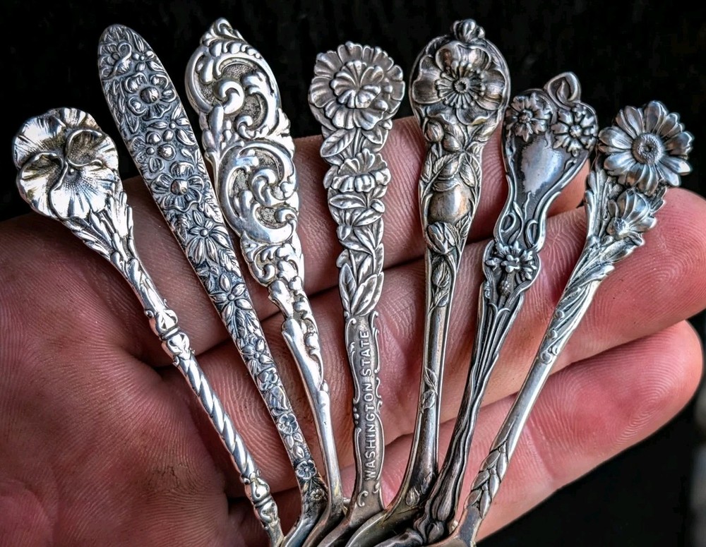 Handmade Spoon Ring Peridot