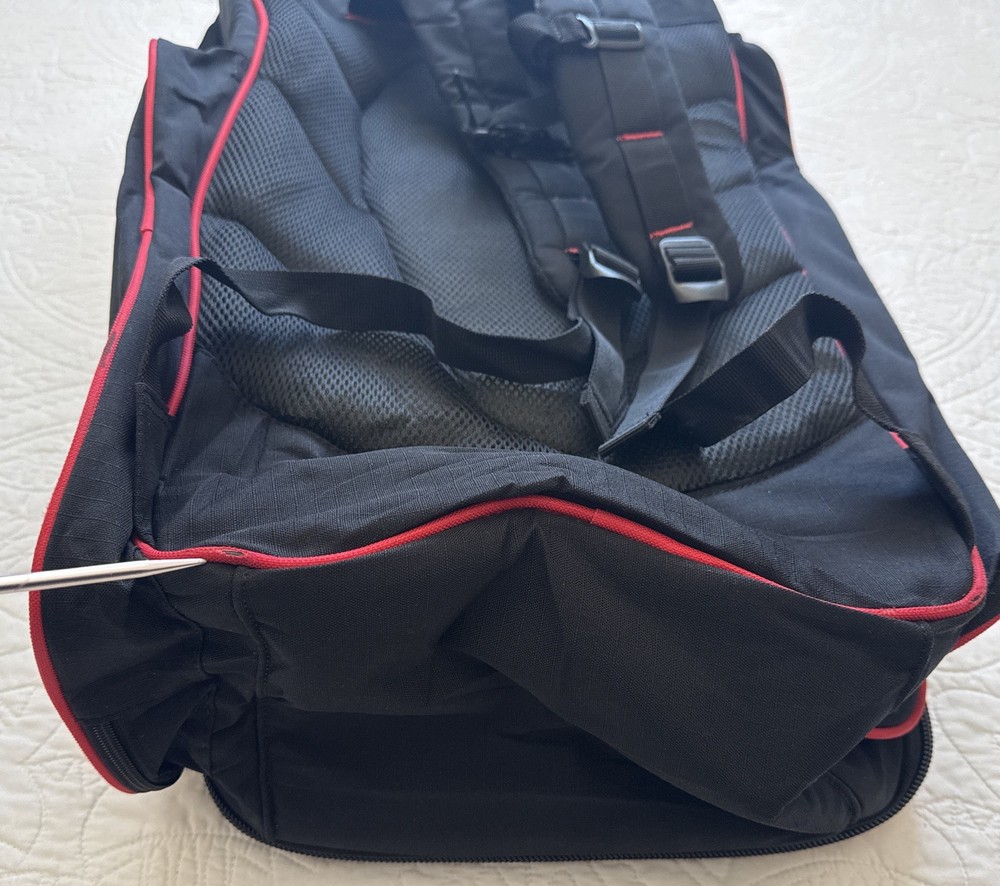 Killer Instinct Narrow Crossbow Backpack Case Black 36” Tall Pre Owned READ