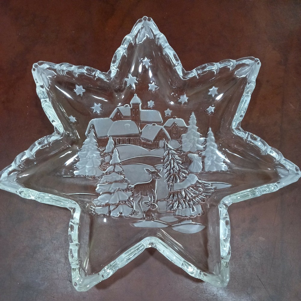 Vintage Winter Star Scene Crystal bowl