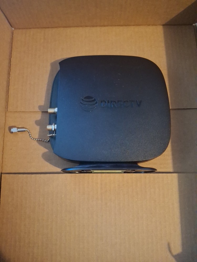 DIRECTV BUNDLE WIRELESS VIDEO BRIDGE & RECEIVER WVB2R0-34 / SEE DESCRIPTION ***