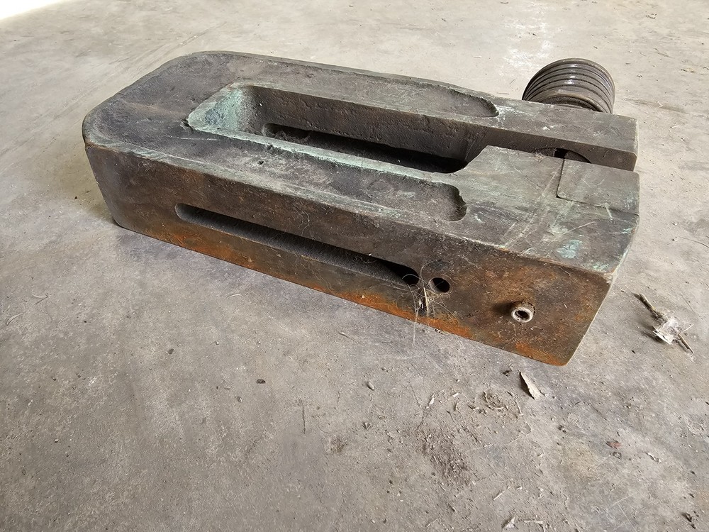 Unipunch 8A 2-1/2 Punch Press Tool Round Unit