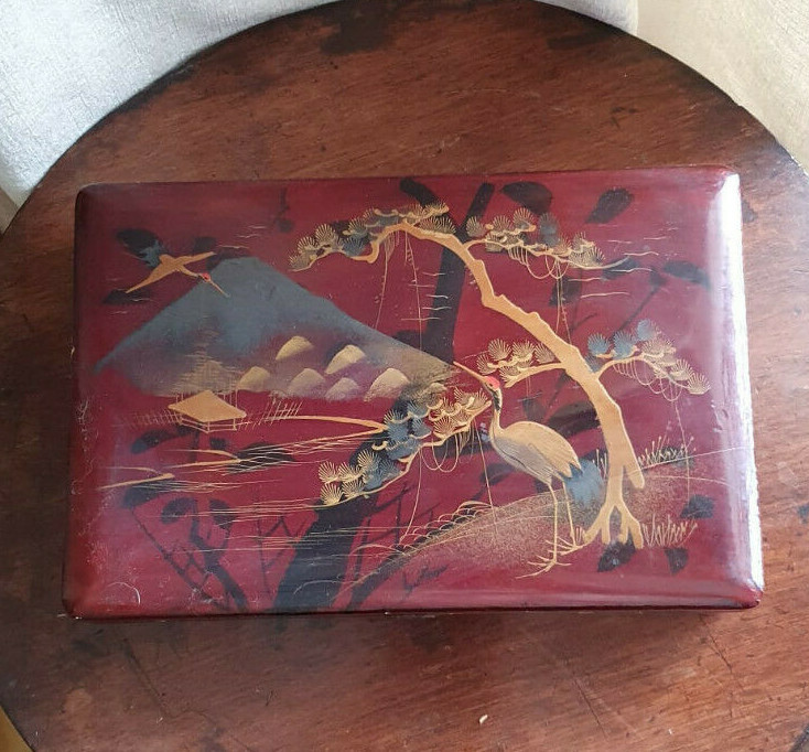 Japanese red lacquer box
