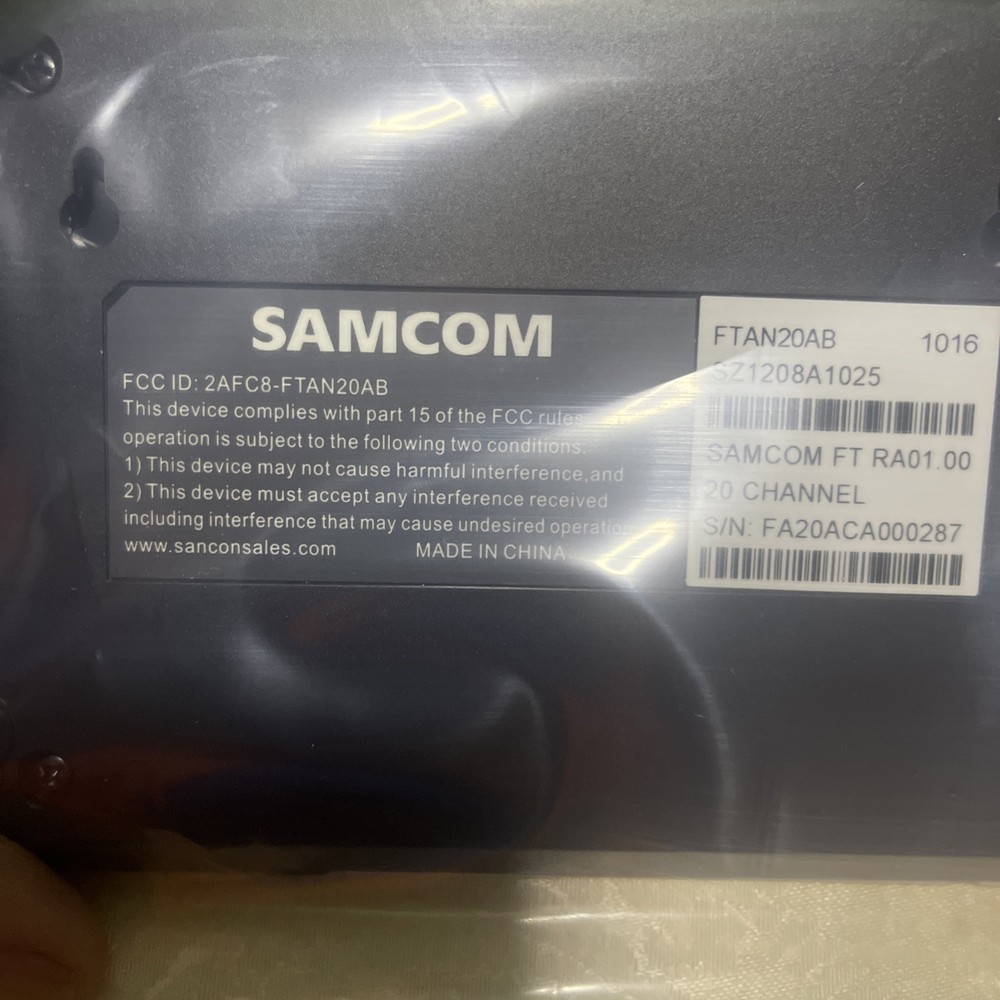 Samcom FTAN20AB Gold 20 channel Digital Wireless Intercom New Open Box