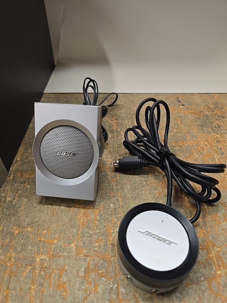 Bose Companion 3 Multimedia Computer Speaker System