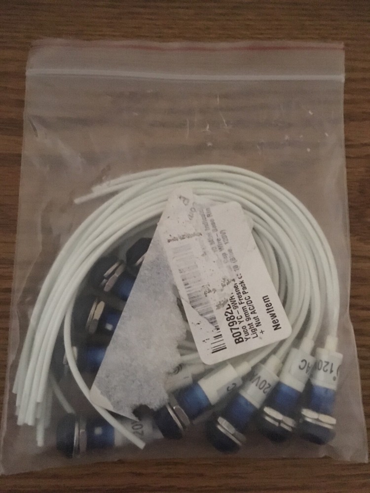 10 pack Yuco Miniature Indicator Light 9mm Blue 120V