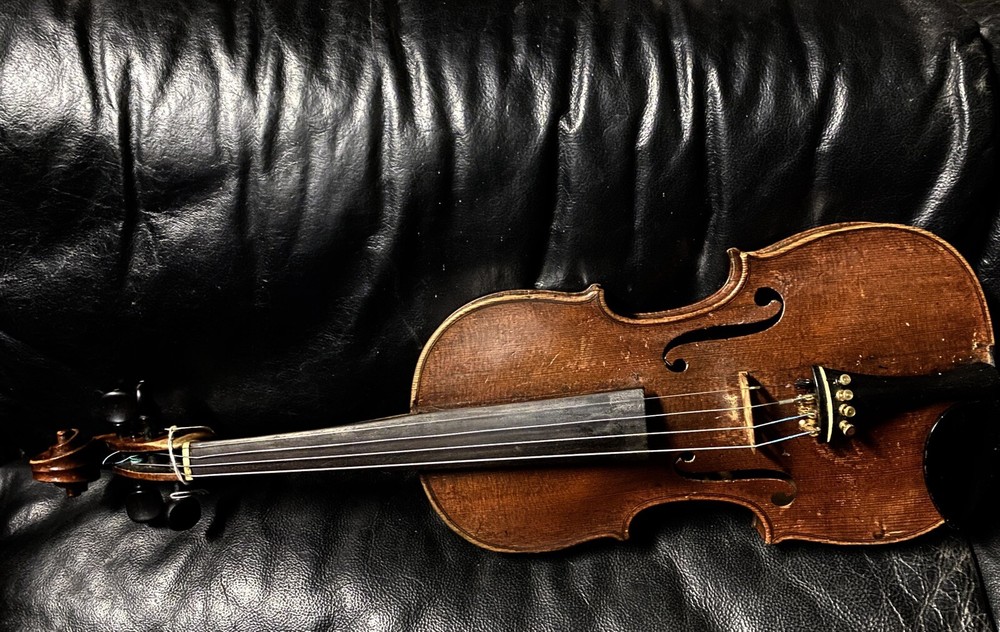 Norwegian  Hubb violin,1830