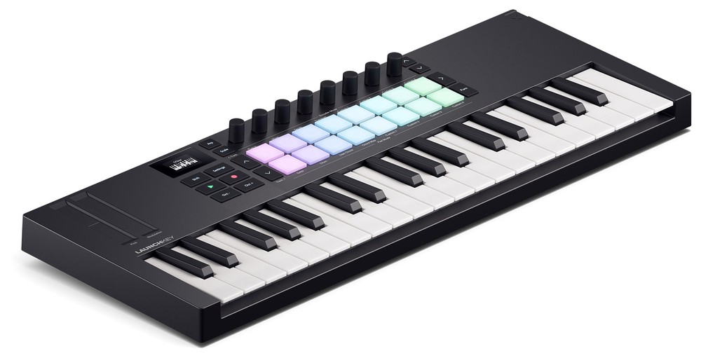 Novation LAUNCHKEY MINI 37 MK4 37-key Ableton Keyboard Controller+Microphone