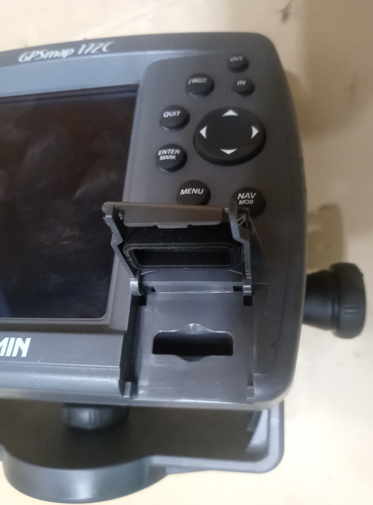 GARMIN GPSMAP 172C chartplotter GPS Marine Navigator Same As Pictures