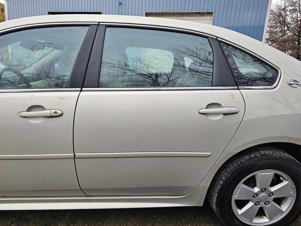IMPALA 2009 Headrest 2436973