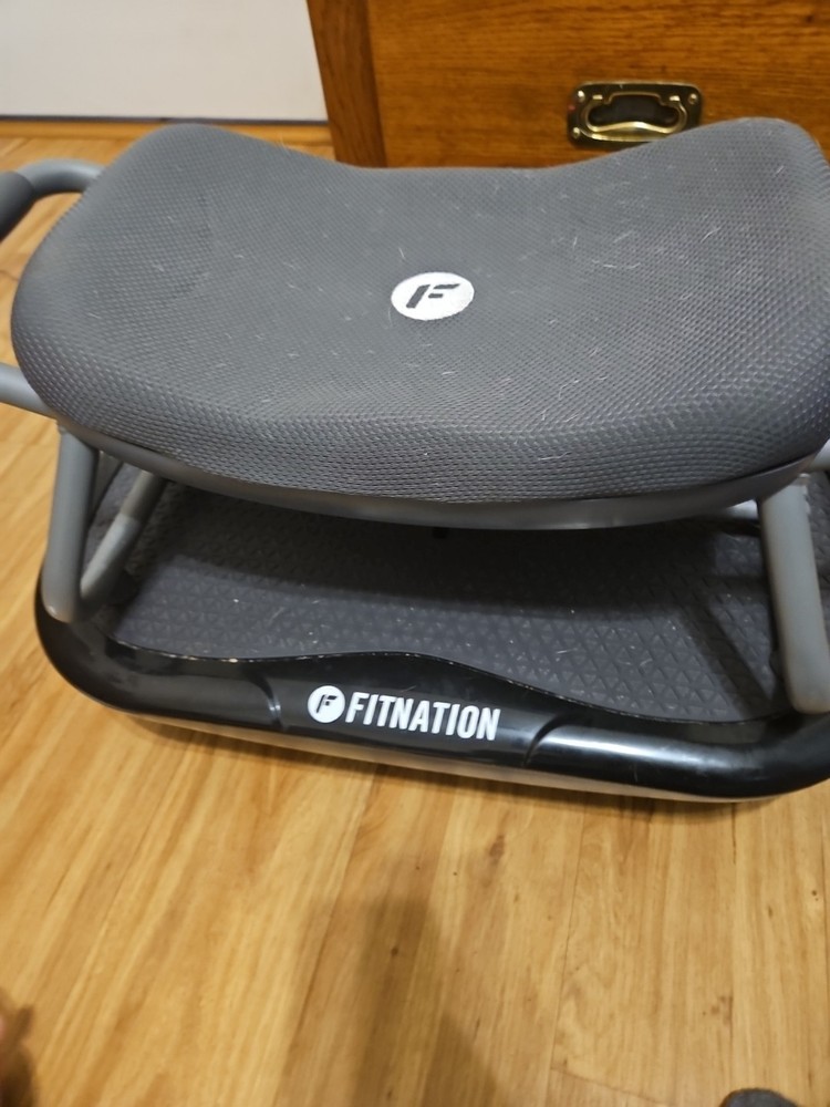 Vibration Plate Exercise Machine 199 Speeds, 450 LBS Capacity