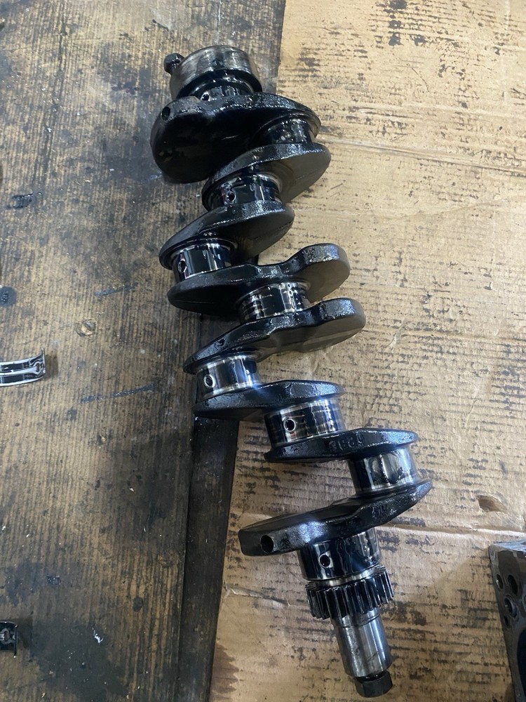 Cummins B3.3 Crankshaft ML6NEW3