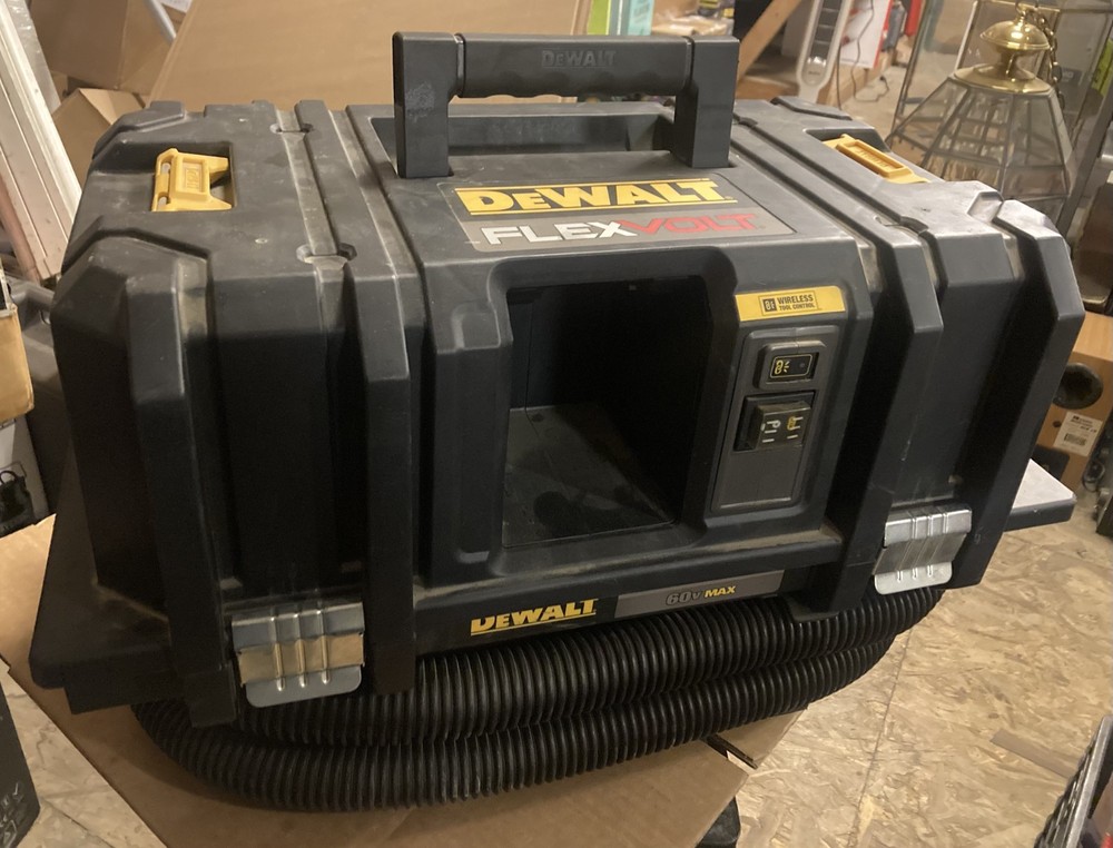DEWALT FLEXVOLT 60V Max Dust Extractor DCV585B Used NICE