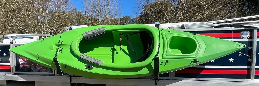 Pontoon Boat Solutions, Pontoon Boat Kayak Solution with Storage Rack