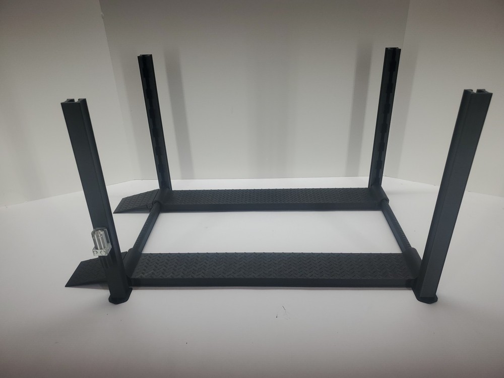 4 Post Lift For 1/10 Scale RC Rock Crawler Storage
