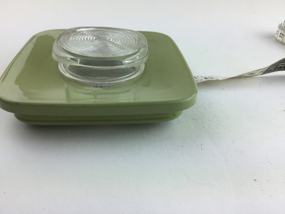Oster SQUARE GREEN LID FoR BLENDER Nice Shape.