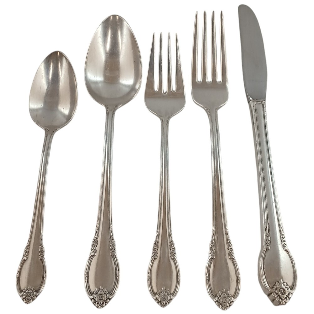 1847 Rogers Bros REMEMBERANCE Silverplate Flatware ~ 5 Pc Dinner Placing Service