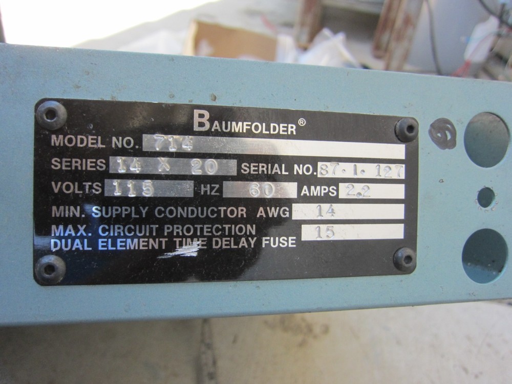 Baum Folder ¼" NPT Vacuum Valve w handle, Used