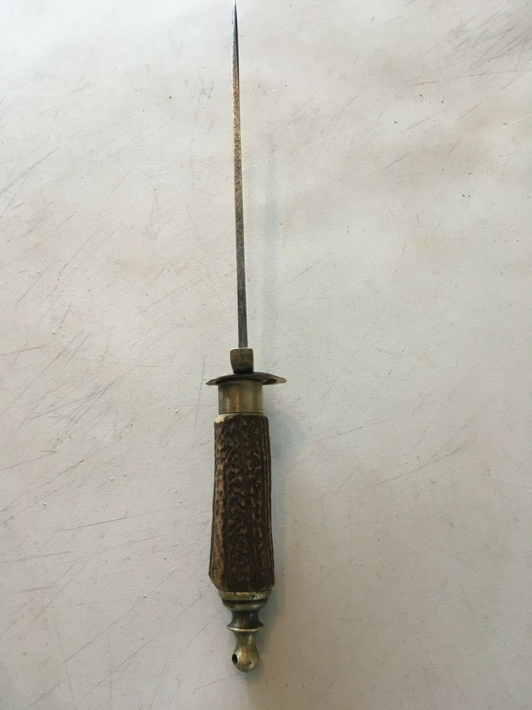 Old Dagger