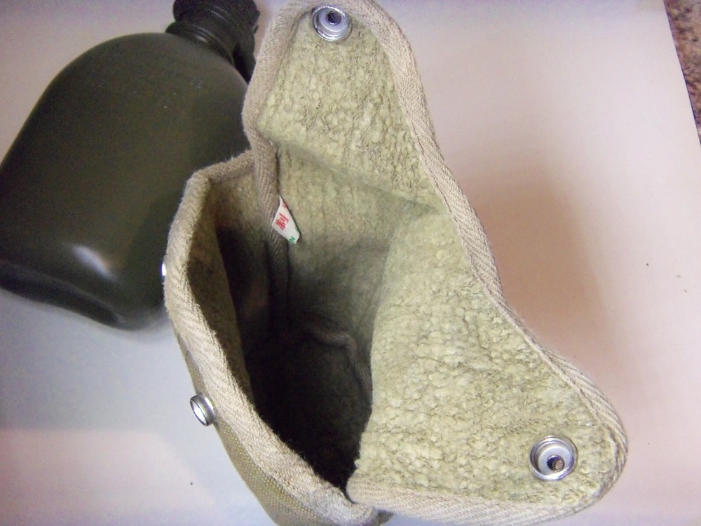CANTEEN US 1990 GREEN PLASTIC