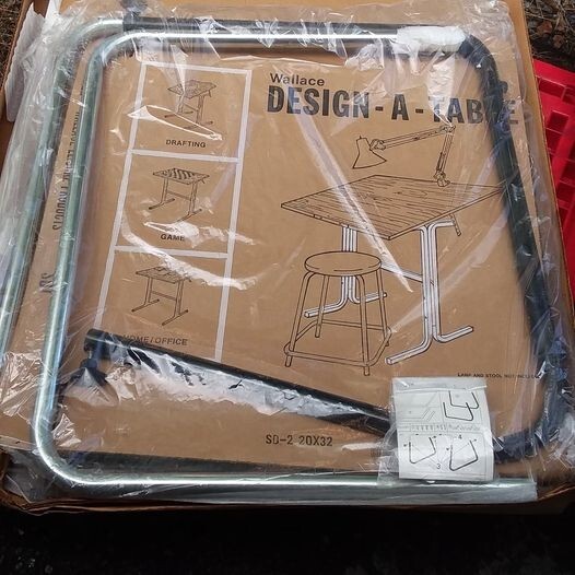 Wallace Design-A-Table Model SD1 for drafting, games, computer 24" × 33" × 3/4"