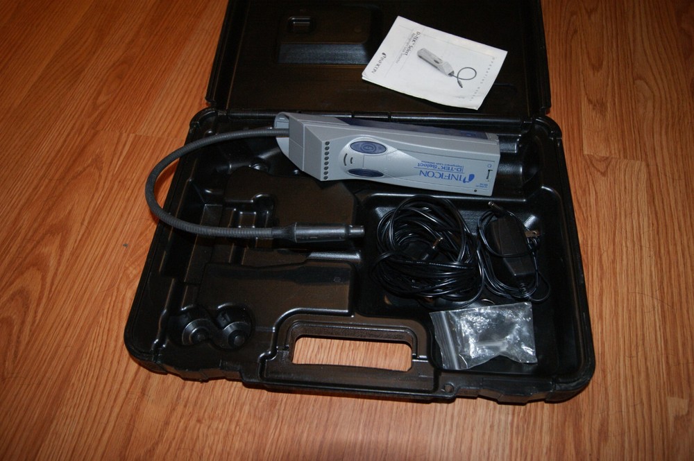INFICON 712-202Gi D-TEK SELECT REFREGIRANT LEAK DETECTOR