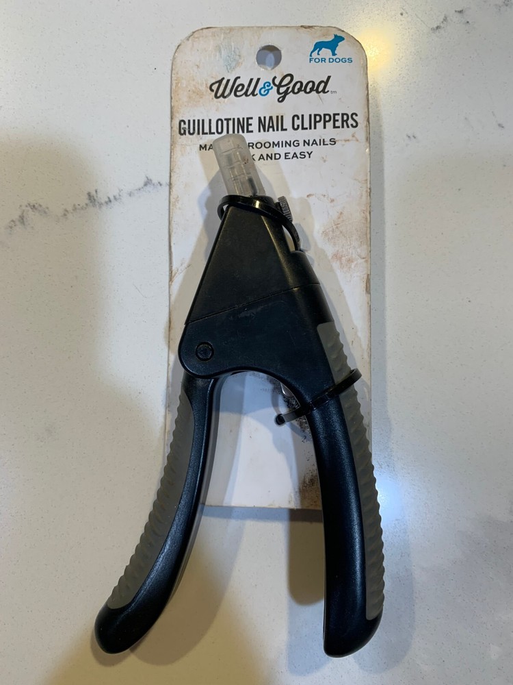 Well&Good Gullotine Nail Clippers 3058