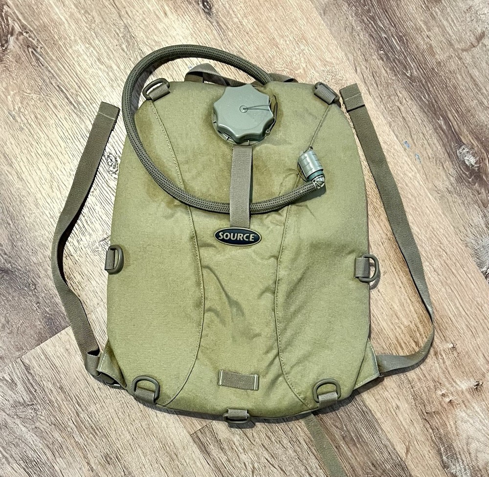 Source 3L Hydration Carrier Desert Tan W/ Bladder