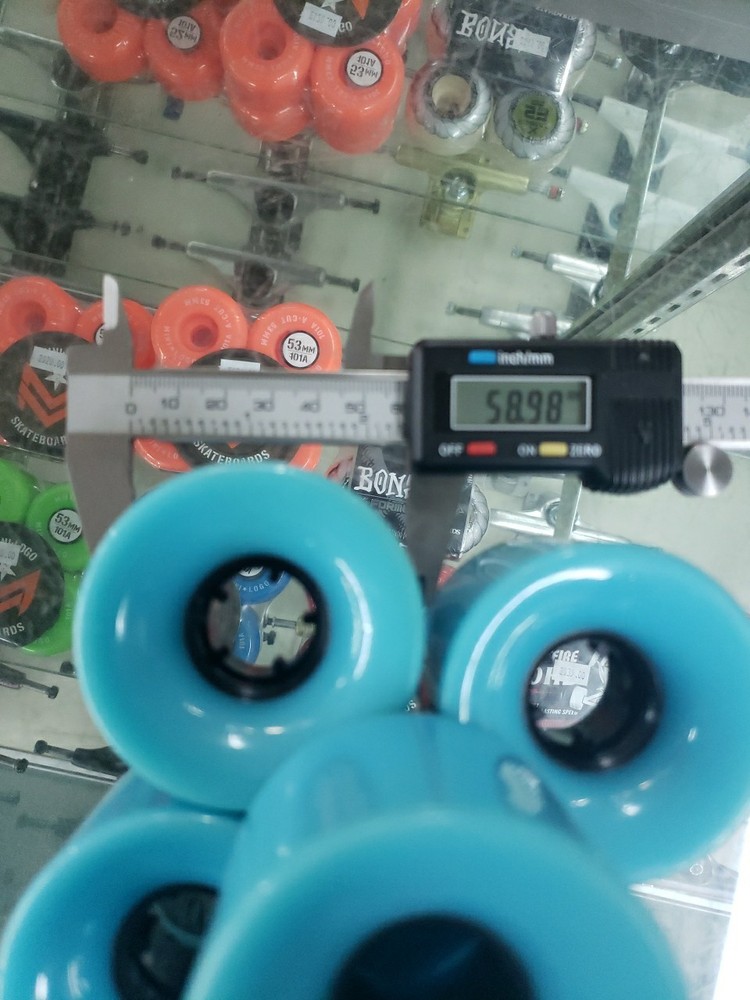 12 Skateboard/longboard Wheels 59mm