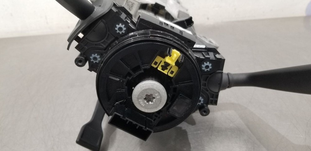20 CHEVY SILVERADO 1500 LT STEERING COLUMN 5.3L KEYLESS IGNITION
