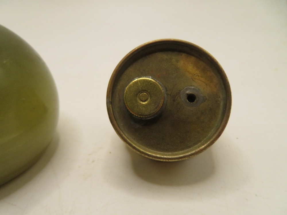 Vintage ROUND BOTTOM DECO Lighter 3 INCH UNBRANDED