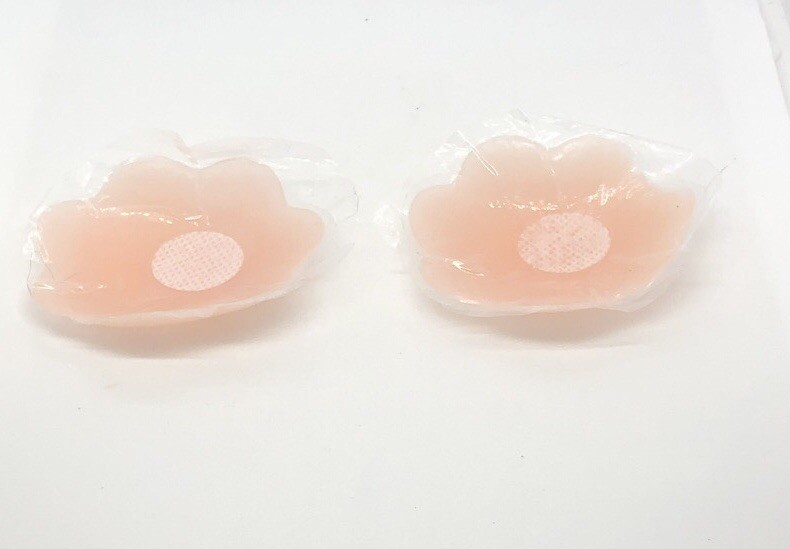 Silicone Nipple Daisies Breast Shield Covers Stick On Reusable 2A