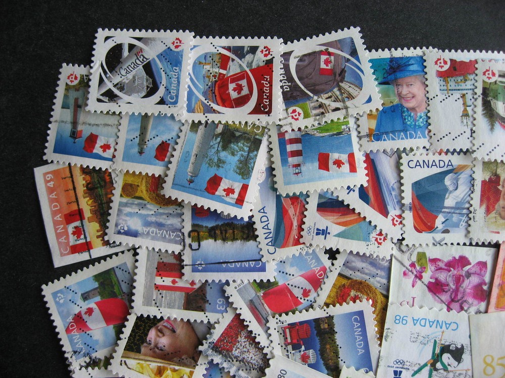 CANADA 80 different modern coils or ex-self adhesive bklt,stamps mixed condition